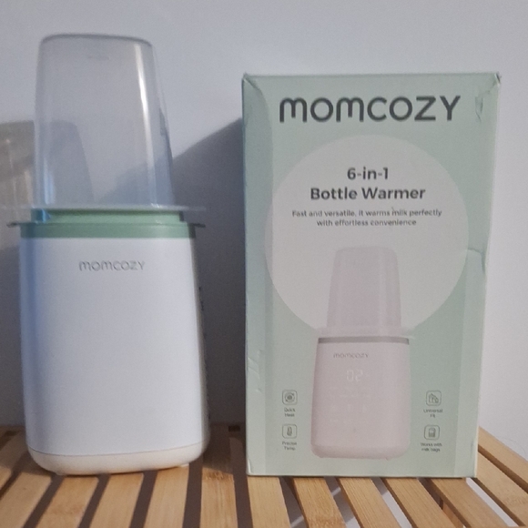 Momcozy Other - momcozy Green and White 6-in-1 Bottle Warmer- missing measuring cup and manual